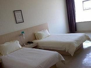 Jinjiang - Changchun Street Hotel 2*