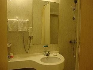 Jinjiang - Changchun Street Hotel 2*